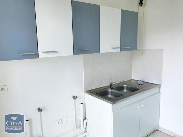 Appartement à louer 2 pièces 43.56m²