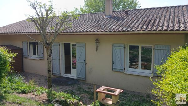 Maison 2 chambres, garage, terrain clos
