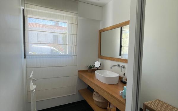 Maison à vendre    7 pièces •  Olonne-sur-Mer