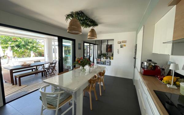 Maison à vendre    7 pièces •  Olonne-sur-Mer