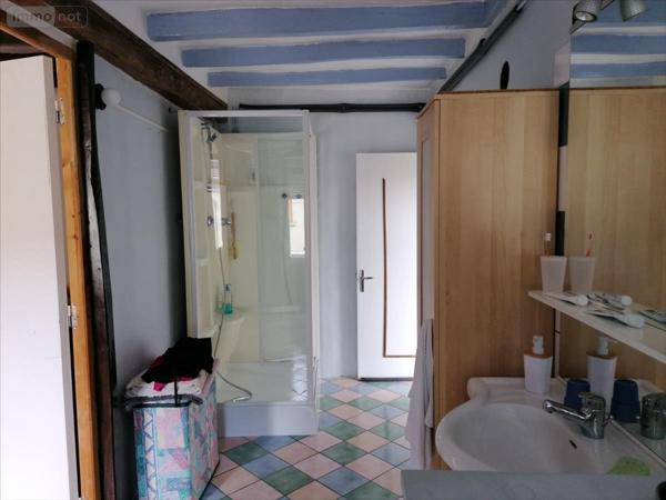 Maison de ville à vendre à Descartes dans l'Indre-et-Loire (37160), ref : 082/343