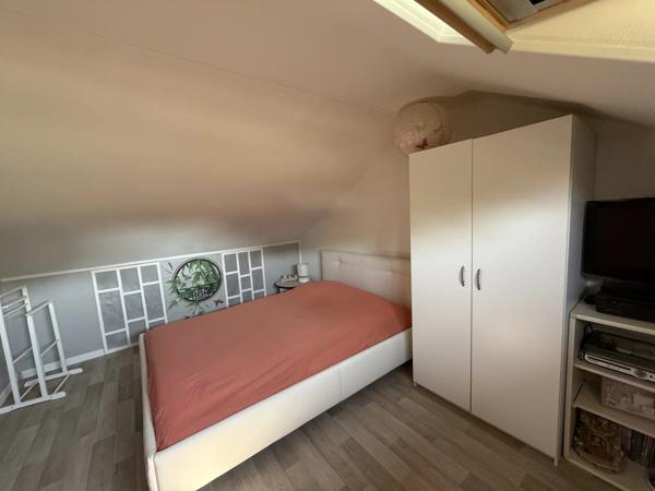 Vente                                                      Maison
                        
                     4 pièces                      100 m2                     à Anet