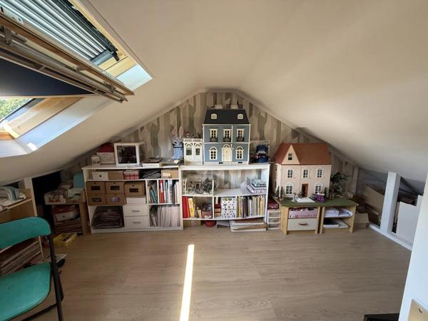 Vente                                                      Maison
                        
                     4 pièces                      100 m2                     à Anet