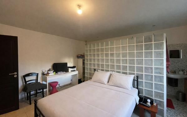 Maison à vendre    7 pièces •  Poulx