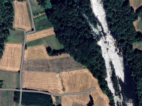 Différents lots de terrains boisés non constructibles