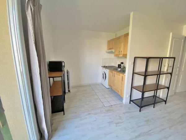 Appartement GIF SUR YVETTE 1 pièce(s)