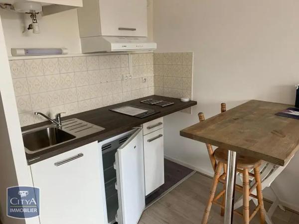 Appartement à louer 1 pièce 19.66m² Pau (64000)