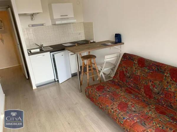 Appartement à louer 1 pièce 19.66m² Pau (64000)