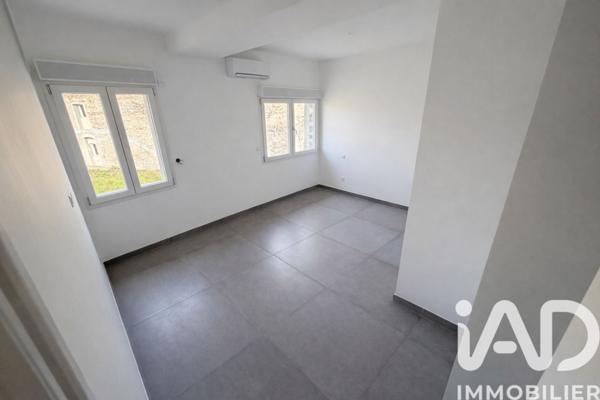 Appartement à vendre 4 pièces 88 m² Nîmes