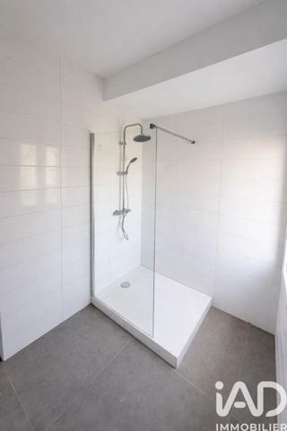 Appartement à vendre 4 pièces 88 m² Nîmes