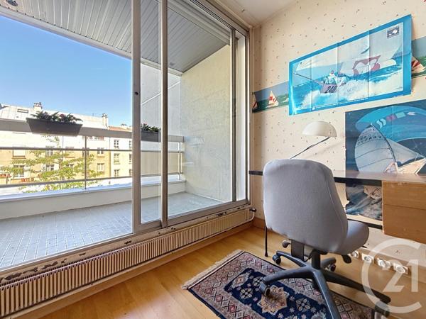 Appartement F4 à vendre  4 pièces - 92,15 m 2   PARIS  - 75012