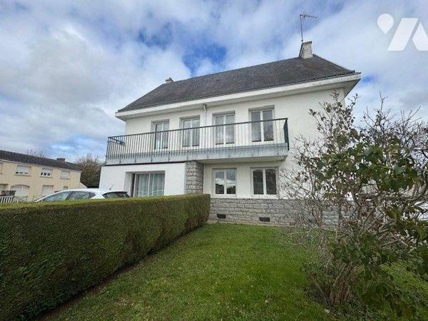 A vendre Immeuble à MELLAC (29)

Immeuble situé au bourg de Mellac comprenant trois logements...