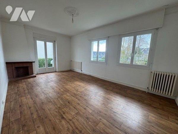 A vendre Immeuble à MELLAC (29)

Immeuble situé au bourg de Mellac comprenant trois logements...