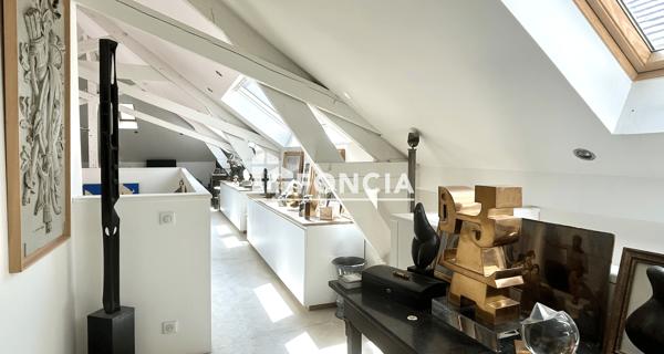 À vendre Maison 8 pièces 223.54 m² - Chartres 28000