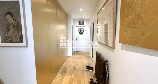 À vendre Maison 8 pièces 223.54 m² - Chartres 28000