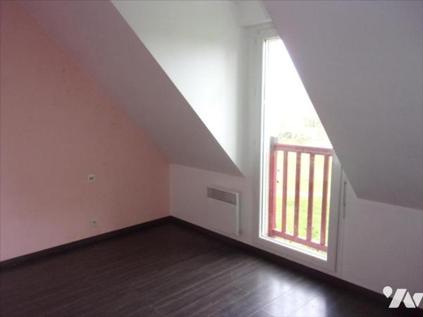 COMBLESSAC, Maison familiale à vendre.