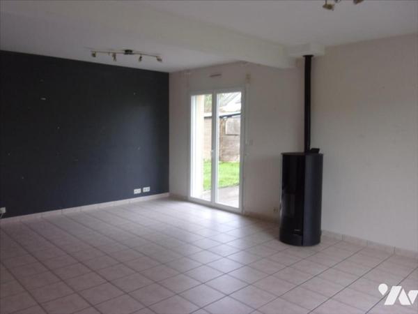 COMBLESSAC, Maison familiale à vendre.