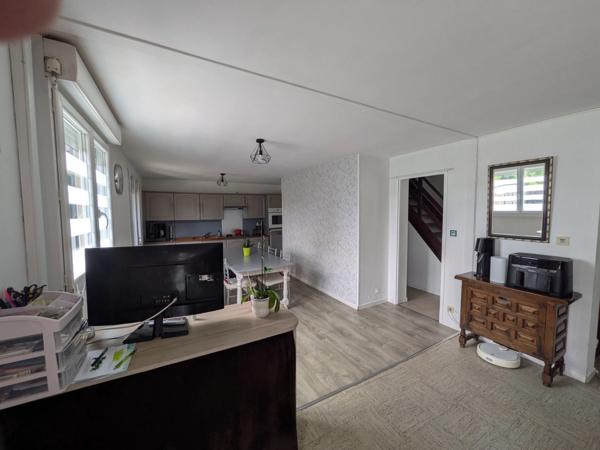 LE CROISTY JOLIE MAISON À OSSATURE BOIS DE 5 PIÈCES DE 106M² ENVIRON PARCELLE DE 1002M² ENVIRON