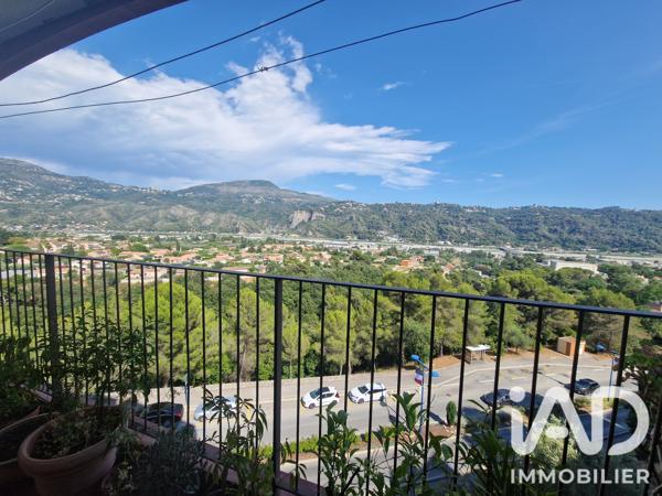 Appartement à vendre 5 pièces 96 m² Carros
