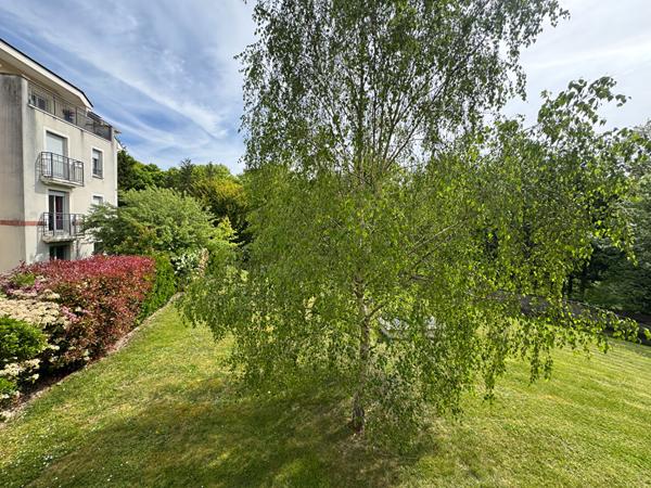 Appartement T3 lumineux et calme avec parking et cave - Libre immédiatement !