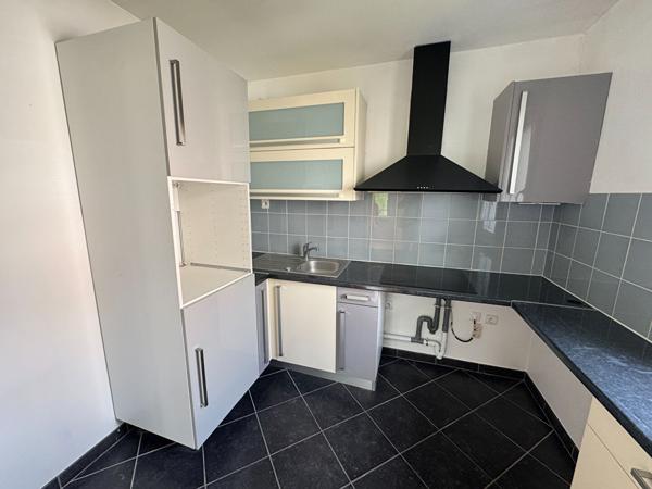 Appartement T3 lumineux et calme avec parking et cave - Libre immédiatement !