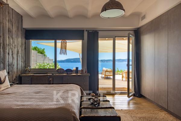 Duplex design sur l'eau