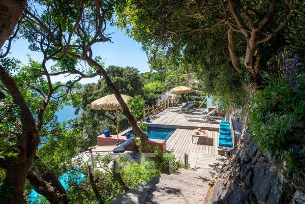 Duplex design sur l'eau