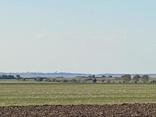 VUE MER PANORAMIQUE POUR CETTE MAISON DE CINQ CHAMBRES