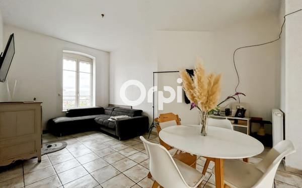 Appartement à vendre    4 pièces • 80,03 m2 Saint-Symphorien-sur-Coise