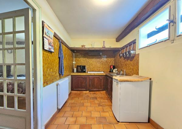 Maison à vendre 16440 Roullet Saint Estephe 6 chambres 322.81 m2