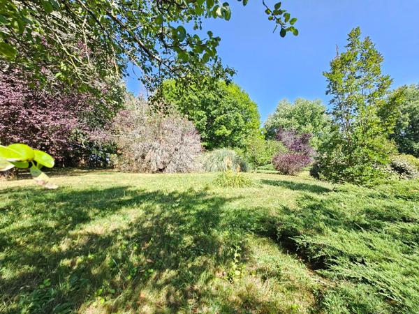 Maison à vendre 16440 Roullet Saint Estephe 6 chambres 322.81 m2