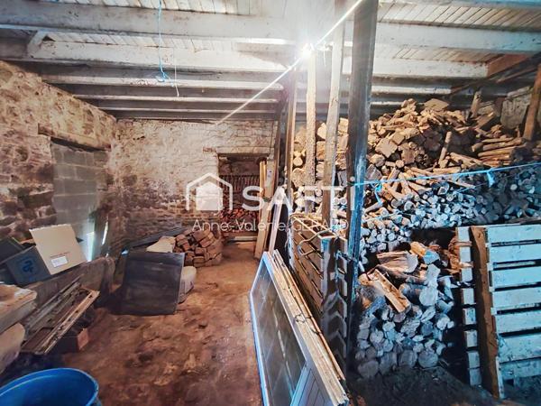 Propriété de charme,dépendances+possibilité terrain