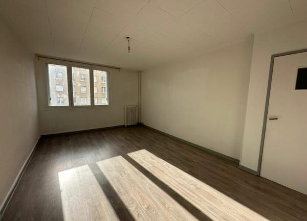 Appartement à louer    3 pièces • 58 m2    Limoges