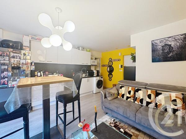 Appartement T2 à vendre  2 pièces - 36,75 m2 CANNES LA BOCCA - 06