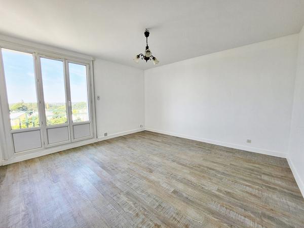 Appartement T2 53 m² Ecommoy