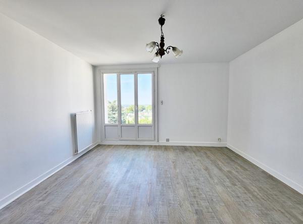 Appartement T2 53 m² Ecommoy