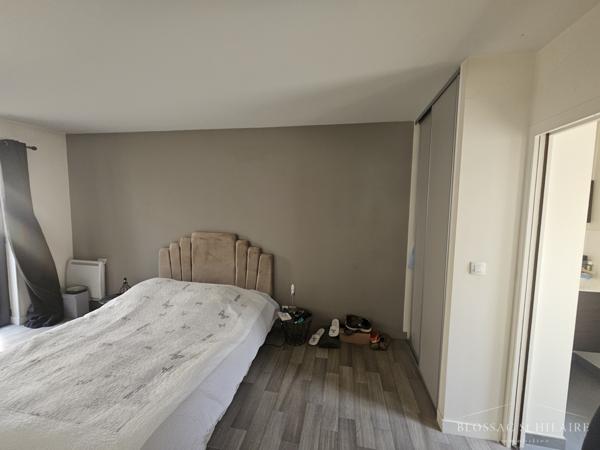 Saint-Benoît L'Ermitage Maison de plain pied 123 m² environ avec 2 terrasses et garage.