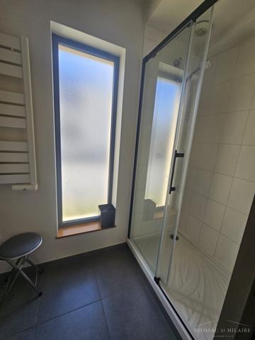 Saint-Benoît L'Ermitage Maison de plain pied 123 m² environ avec 2 terrasses et garage.