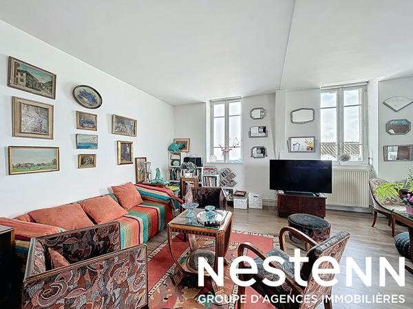 A vendre : Très bel appartement dans immeuble haussmannien - hyper centre MACON (71000)