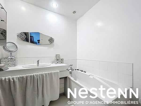 A vendre : Très bel appartement dans immeuble haussmannien - hyper centre MACON (71000)