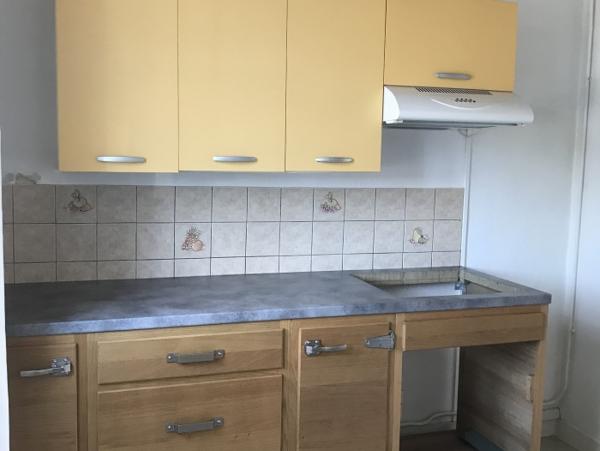 Location Appartement pièce Beauvais (60000)