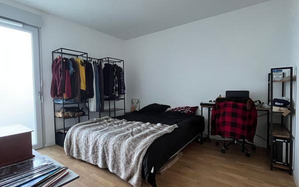 Appartement à vendre    2 pièces • 43 m2 La Rochelle