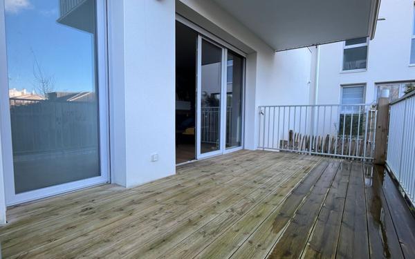Appartement à vendre    2 pièces • 43 m2 La Rochelle