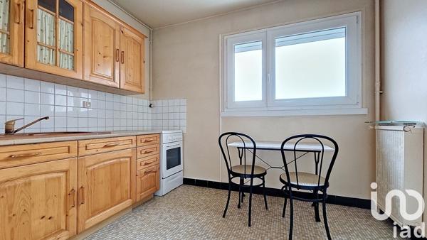 Appartement 2 pièces de 47 m² à Montereau-Fault-Yonne (77130)