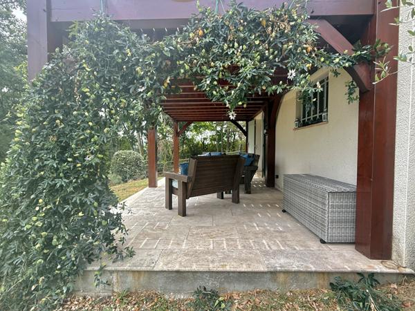 Roquecor (82150) TARN ET GARONNE ROQUECOR Maison avec 3 chambres, bien rénové avec jardin, terrasse jolie vues