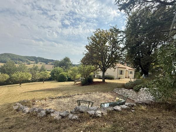 Roquecor (82150) TARN ET GARONNE ROQUECOR Maison avec 3 chambres, bien rénové avec jardin, terrasse jolie vues
