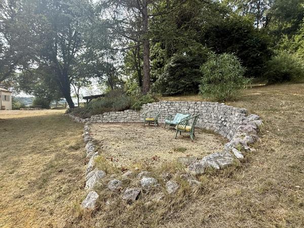Roquecor (82150) TARN ET GARONNE ROQUECOR Maison avec 3 chambres, bien rénové avec jardin, terrasse jolie vues