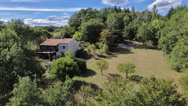 Roquecor (82150) TARN ET GARONNE ROQUECOR Maison avec 3 chambres, bien rénové avec jardin, terrasse jolie vues