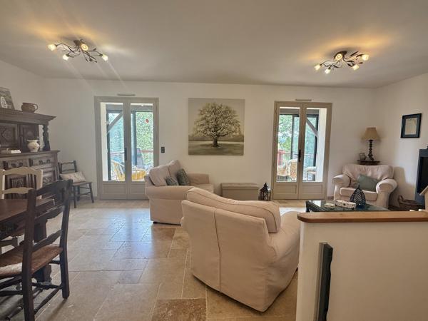 Roquecor (82150) TARN ET GARONNE ROQUECOR Maison avec 3 chambres, bien rénové avec jardin, terrasse jolie vues