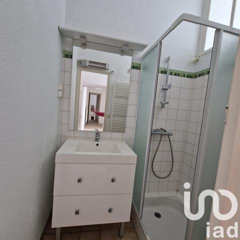 Building for sale 270 m² Saint-Pons-de-Thomières